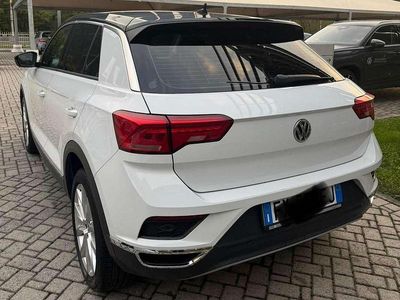 Usata VW T-Roc Style 116 CV (85 kW) 2019 Bianco SUV