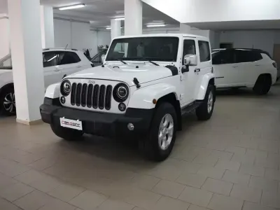 Usata Jeep Wrangler Unlimited Sahara 200 CV (147 kW) 2014 Bianco SUV