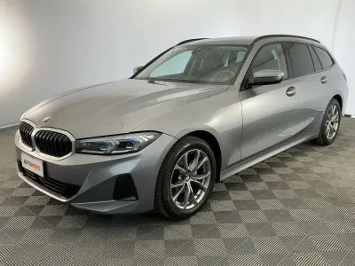 Usata BMW 320 190 CV (139 kW) 2023 Grigio