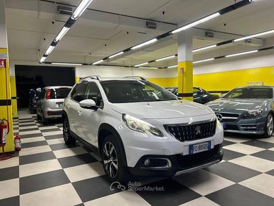 Usata Peugeot 2008 99 CV (72 kW) 2016 Bianco SUV