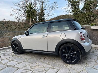 Usata Mini Cooper D 112 CV (82 kW) 2012 Grigio Utilitaria