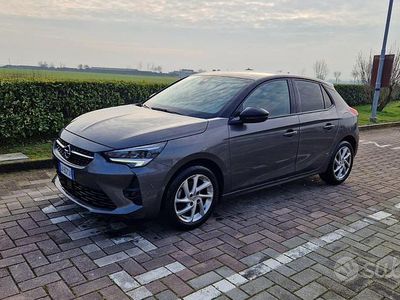 Usata Opel Corsa GS Line 101 CV (74 kW) 2020 Grigio Utilitaria