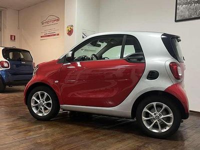 Argento & rosso Usata 2017 Smart ForTwo Coupé Passion Utilitaria | 13.500 € (Buon prezzo)