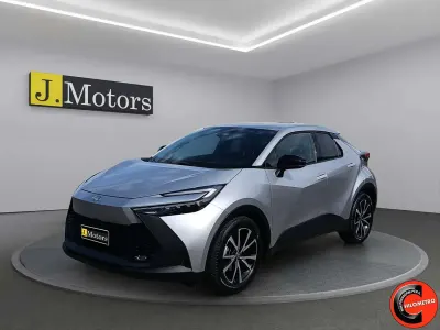 Usata Toyota C-HR Trend 98 CV (72 kW) 2025 Argento SUV