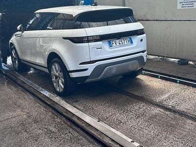 Usata Land Rover Range Rover evoque 2019 Bianco SUV