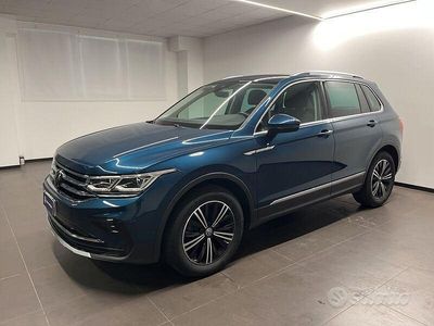 Usata VW Tiguan Elegance 150 CV (110 kW) 2022 Blu SUV