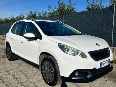 Używany Peugeot 2008 Active 68 KM (50 kW) 2014 Biały SUV