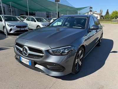 Usata Mercedes C220 200 CV (147 kW) 2023 Grigio Station wagon