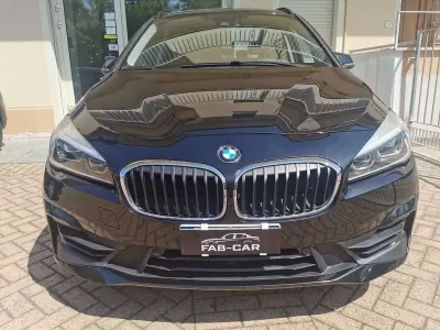 Usado BMW 218 150 HP (110 kW) 2021 Preto Monovolume
