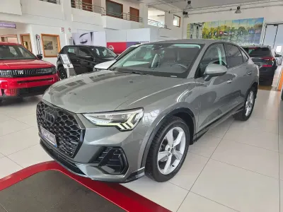 Usata Audi Q3 Sportback Ambiente 150 CV (110 kW) 2022 Beige karat metallizzato SUV
