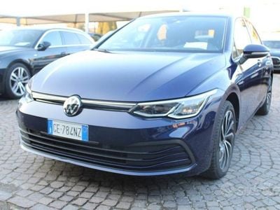 Usata VW Golf VII Life 2021 Blu Utilitaria