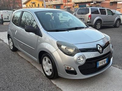 Usata Renault Twingo Night&Day 74 CV (54 kW) 2014 Grigio Utilitaria