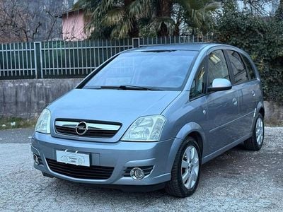 Usata Opel Meriva 105 CV (77 kW) 2007 Grigio Monovolume