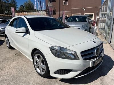 Usata Mercedes A180 109 CV (80 kW) 2014 Bianco Berlina