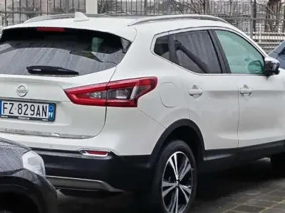 Usata Nissan Qashqai N-Connecta 150 CV (110 kW) 2020 SUV