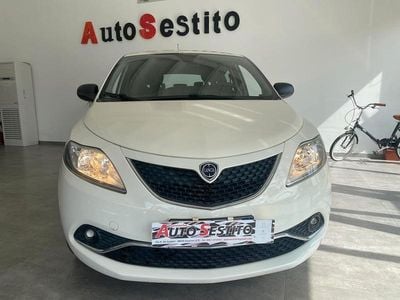 Usata Lancia Ypsilon S 95 CV (69 kW) 2016 Bianco Utilitaria