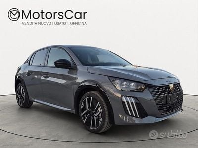 Usata Peugeot 208 GT 101 CV (74 kW) 2024 Grigio Utilitaria