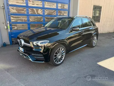 Usata Mercedes GLE300 Premium 245 CV (180 kW) 2020 Nero ossidiana metallizzato SUV