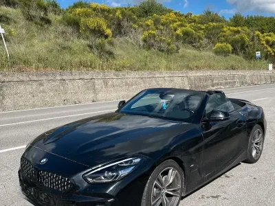 Begagnad BMW Z4 Sport Line 197 HK (144 kW) 2022 Svart Cab