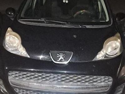 Occasion Peugeot 107 68 ch (50 kW) 2011 Noir Citadine