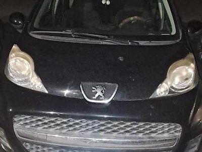 Nero Usata 2011 Peugeot 107 Utilitaria | 3700 €
