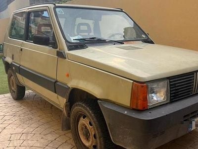Usata Fiat Panda 4x4 50 CV (36 kW) 1991 Verde Utilitaria