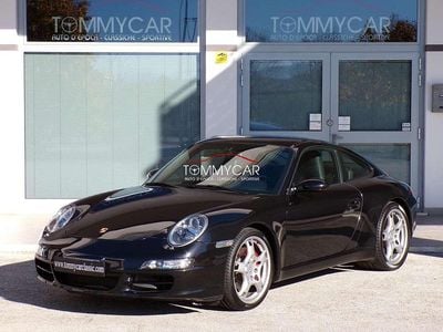 Usata Porsche 911 Carrera 355 CV (261 kW) 2006 Basalt schwarz metallic lc9z Coupé