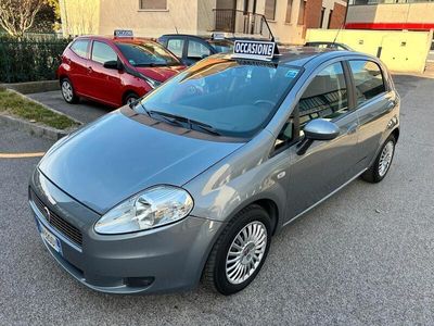 usata Fiat Grande Punto 1.2 5 porte Dynamic OK NEOPATENT