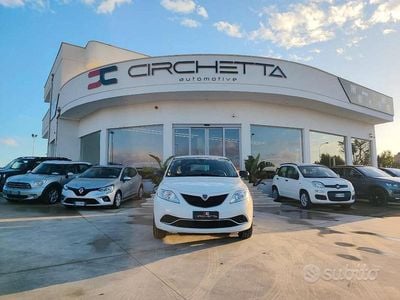 Usata Lancia Ypsilon Silver 69 CV (50 kW) 2016 Other Utilitaria