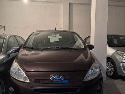 Begagnad Ford Ka Plus 69 HK (50 kW) 2011 Lila Halvkombi