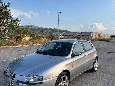 Usata Alfa Romeo 147 Distinctive 150 CV (110 kW) 2001 Utilitaria