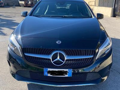Occasion Mercedes A180 Premium 109 ch (80 kW) 2018 Noir Berline