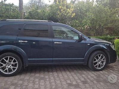 Käytetty Fiat Freemont Lounge 170 HP (125 kW) 2013 Sininen Katumaasturi