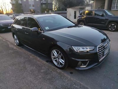 Begagnad Audi A4 S-Line 190 HK (139 kW) 2019 Grå Kombi
