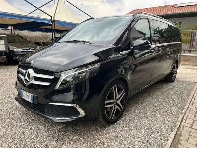 Usata Mercedes V250 Executive 190 CV (139 kW) 2023 Nero Monovolume