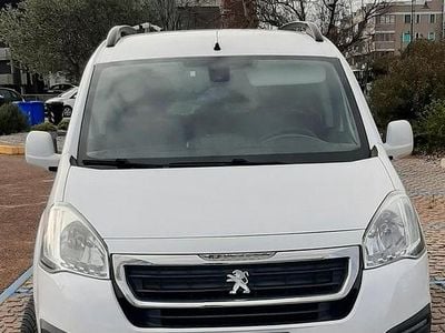 Usata Peugeot Partner Tepee 2016 Bianco Monovolume