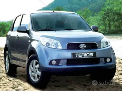 Usata Daihatsu Terios 105 CV (77 kW) 2007 Nero pastello SUV