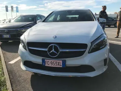 Usata Mercedes A180 Edition 109 CV (80 kW) 2016 Utilitaria