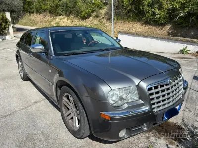 Usata Chrysler 300C Touring 218 CV (160 kW) 2007 Grigio Station wagon
