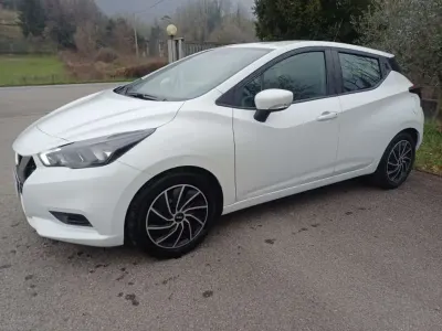 Usata Nissan Micra Acenta 90 CV (66 kW) 2022 Bianco Utilitaria