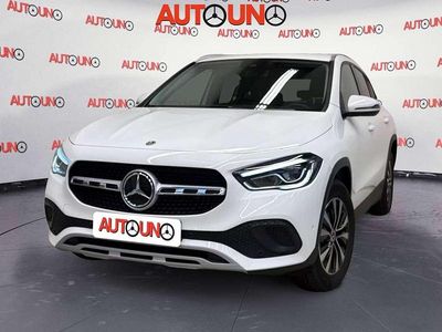Usata Mercedes GLA250 Business 218 CV (160 kW) 2022 Argento SUV