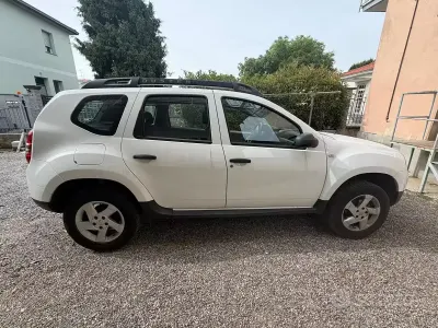 Usata Dacia Duster 114 CV (83 kW) 2016 Bianco SUV
