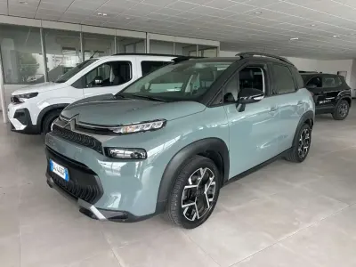 Begagnad Citroën C3 Aircross PureTech 110 HK (80 kW) 2022 Grå SUV