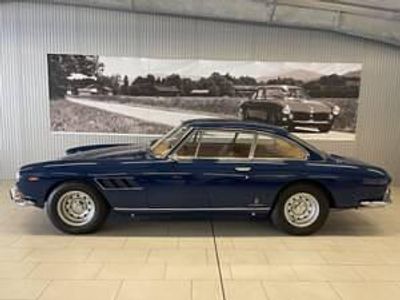 Usata Ferrari 330 300 CV (220 kW) 1967 Altri Coupé