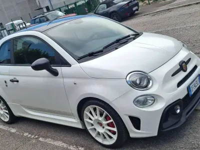 Usata Abarth 595 Esseesse 179 CV (131 kW) 2021 Bianco Utilitaria