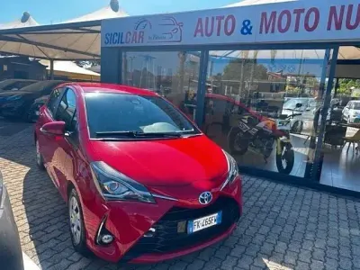 Usata Toyota Yaris Hybrid