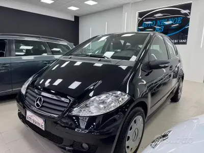 Usata Mercedes A180 Avantgarde 109 CV (80 kW) 2005 Nero Berlina