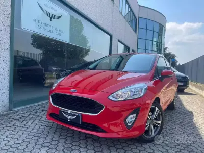 Usata Ford Fiesta Vignale 84 CV (61 kW) 2018 Rosso Utilitaria