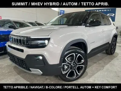 Nuova Jeep Avenger Summit 110 CV (80 kW) 2026 Grigio SUV