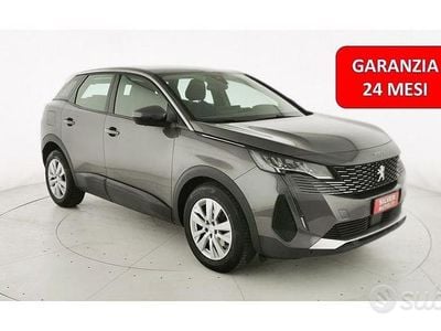 Usata Peugeot 3008 Business-Line 131 CV (96 kW) 2021 Grigio metallizzato SUV